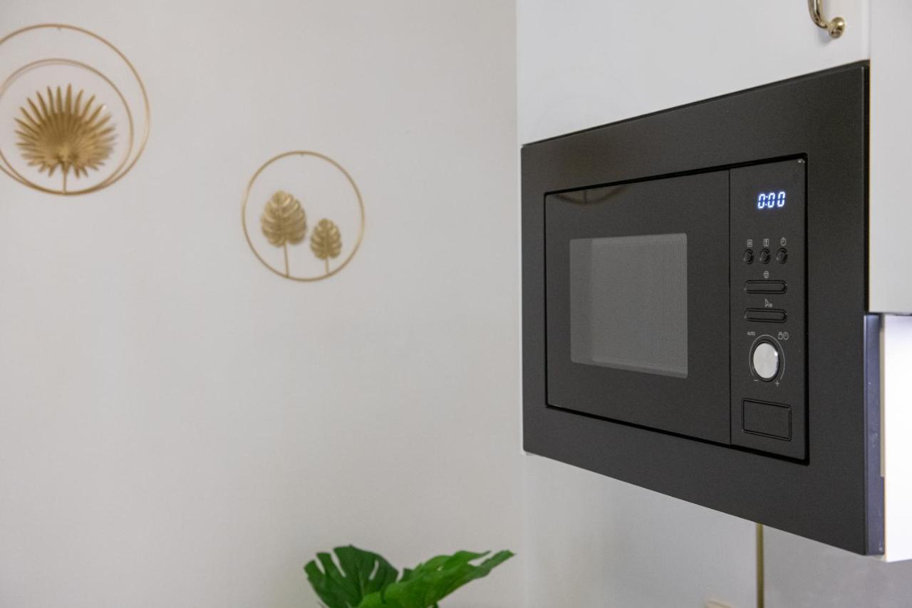 Fashion Apartment Gold Bologna With Jacuzzi & Car Garage Exterior foto